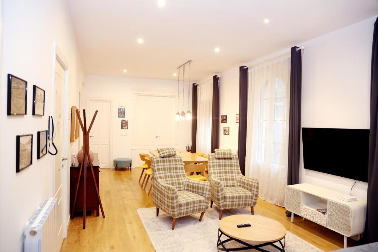 Piso Exclusivo Frente Al Casco Viejo Con Parking Gratis Apartment Bilbao Ngoại thất bức ảnh