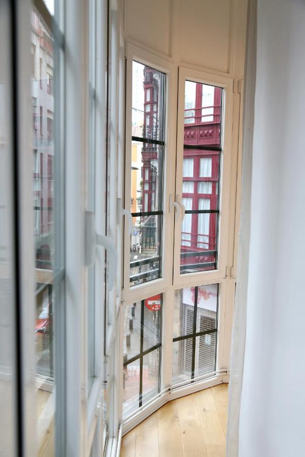Piso Exclusivo Frente Al Casco Viejo Con Parking Gratis Apartment Bilbao Ngoại thất bức ảnh