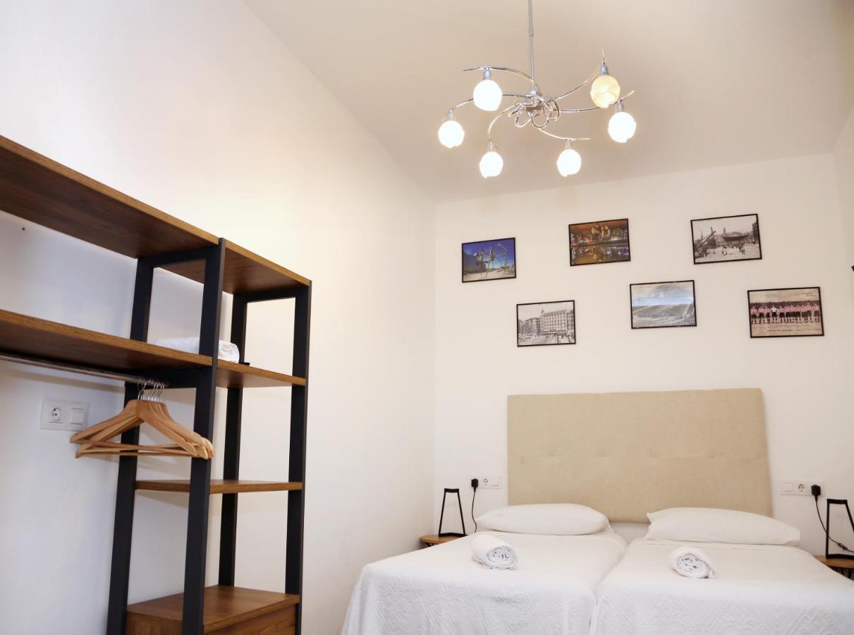 Piso Exclusivo Frente Al Casco Viejo Con Parking Gratis Apartment Bilbao Ngoại thất bức ảnh